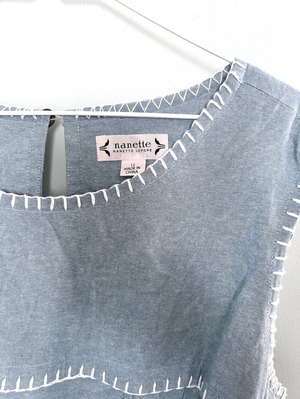 Nanette Lepore Chambray Belted Mini Dress Coastal Chic Summer Size 12 - Picture 2 of 9